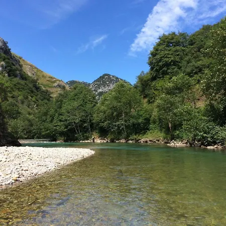 El Canton Hébergement de vacances Onís